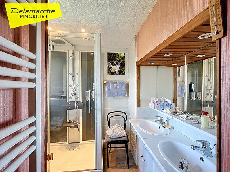 Maison - 155 m² - 6 pièces