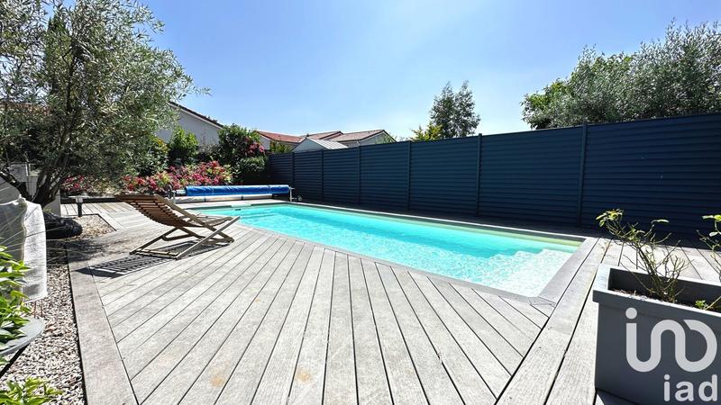 Loft - 184 m² - 11 pièces