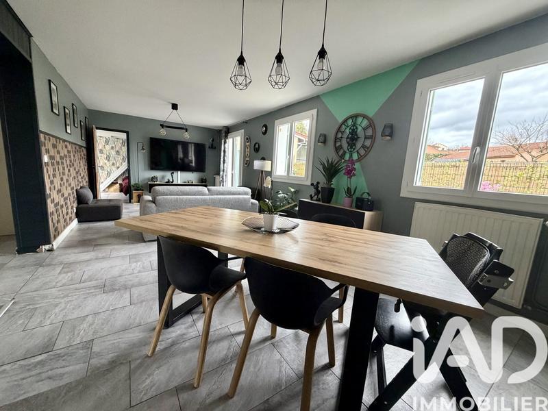 Maison - 112 m² - 6 pièces