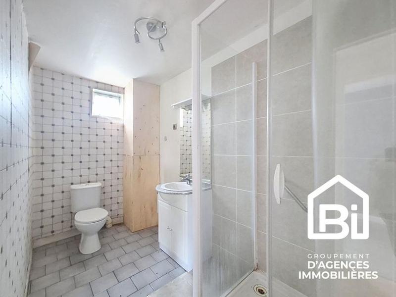 Propriété - 95 m² - 5 pièces