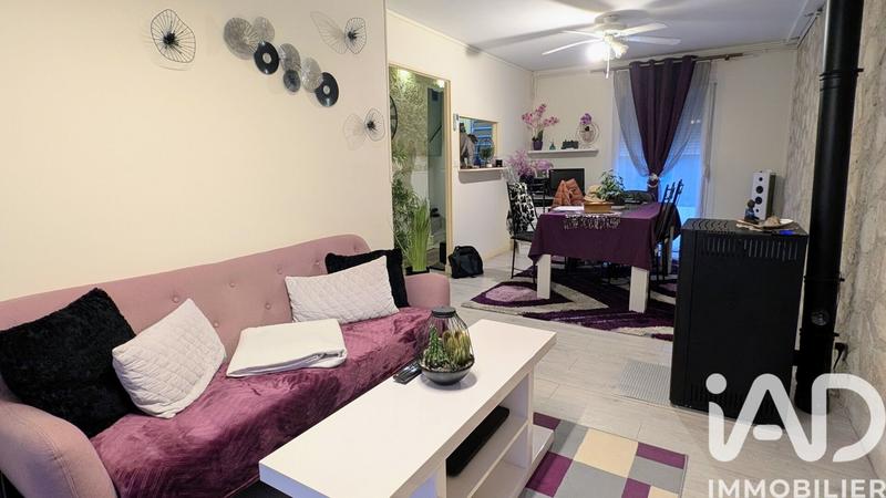 Maison - 96 m² - 6 pièces