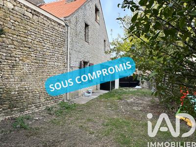 Maison - 98 m² - 4 pièces