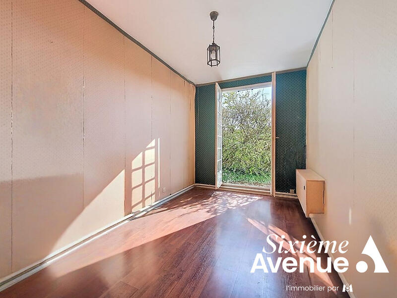 Maison - 130 m² - 7 pièces