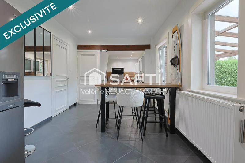 Maison - 250 m² - 6 pièces