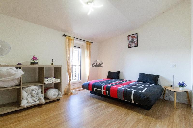 Maison - 94 m² - 4 pièces