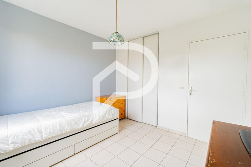 Maison - 100 m² - 6 pièces