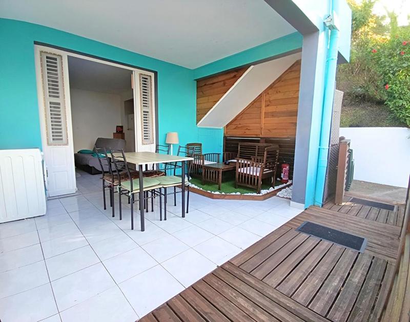 Immeuble - 180 m² - 10 pièces