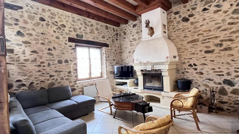 Immeuble - 216 m² - 10 pièces