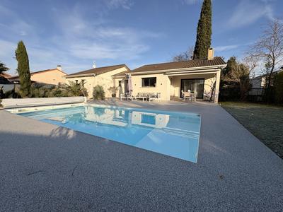 Villa - 130 m² - 5 pièces