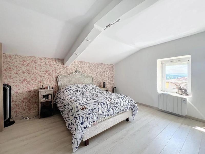 Maison de village - 86 m² - 3 pièces