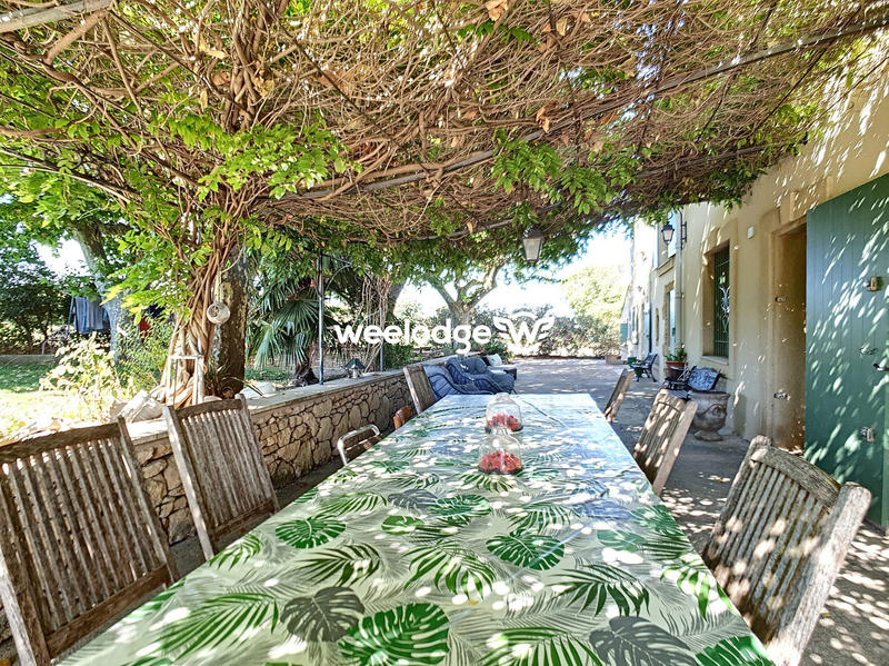 Bastide - 558 m² - 10 pièces