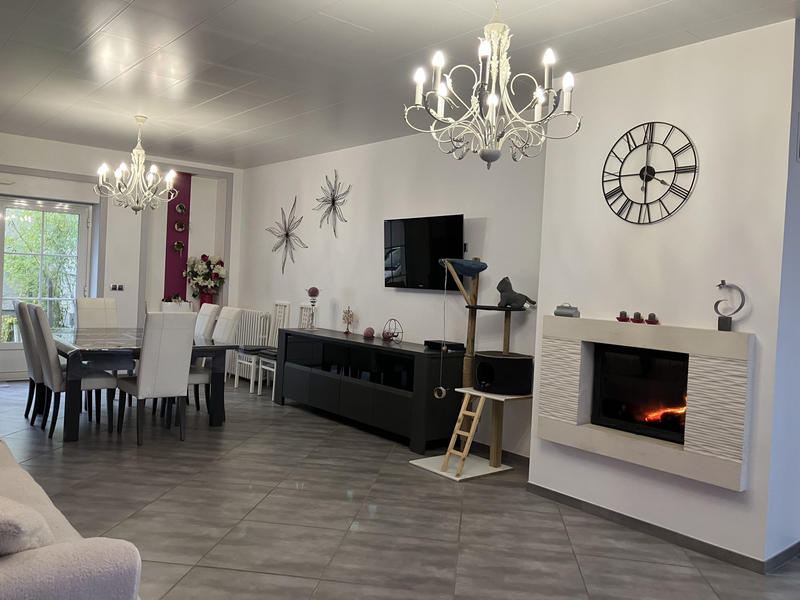 Maison - 175 m² - 6 pièces