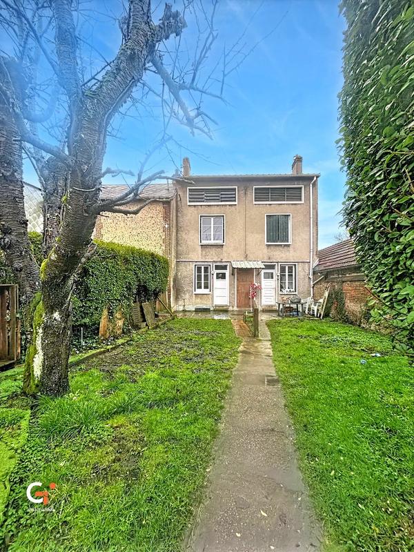 Maison - 160 m² - 5 pièces