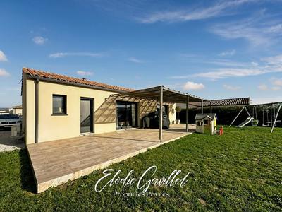 Maison - 111 m² - 5 pièces