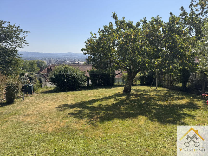 Maison - 139 m² - 5 pièces