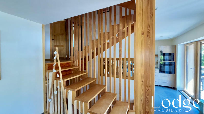 Maison - 170 m² - 6 pièces