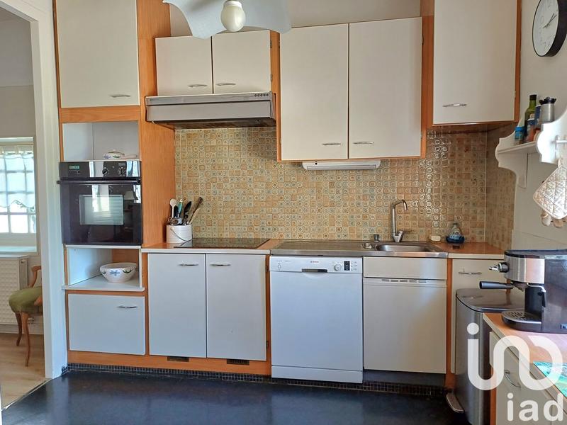 Maison - 180 m² - 8 pièces