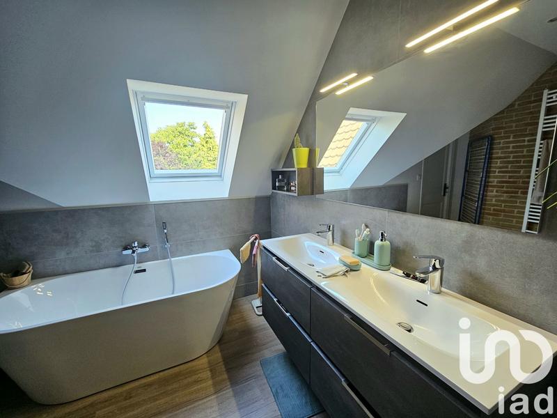 Maison - 151 m² - 7 pièces