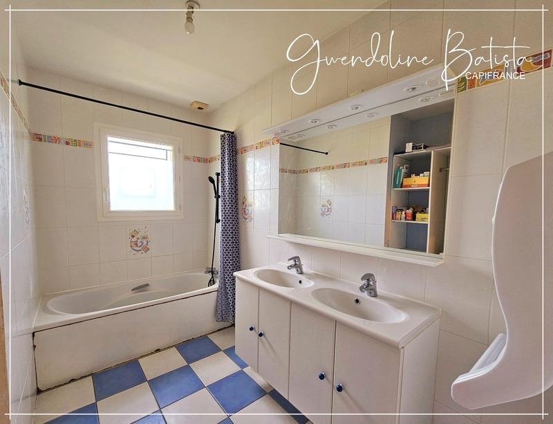 Maison - 143 m² - 7 pièces