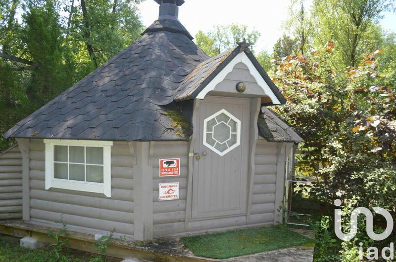 Terrain - 28 400 m²