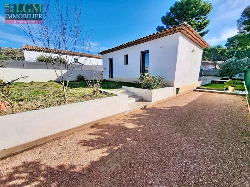 Maison - 95 m² - 4 pièces