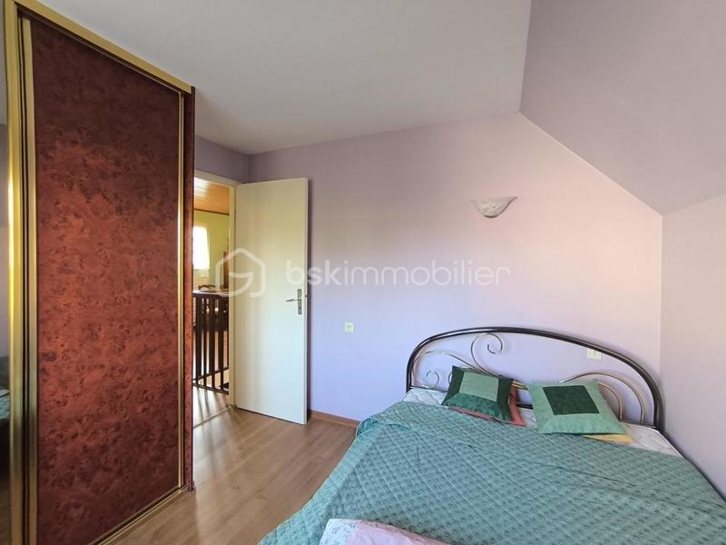 Maison traditionnelle - 110 m² - 5 pièces