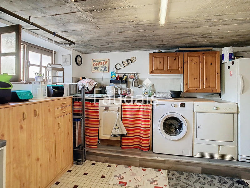 Maison - 107 m² - 6 pièces