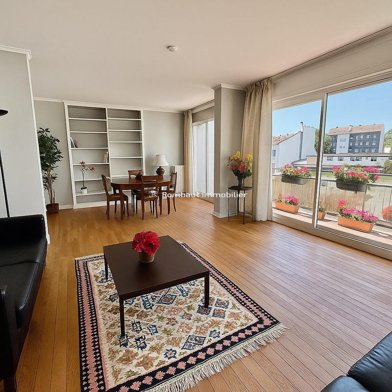 Appartement - 103 m² - 5 pièces