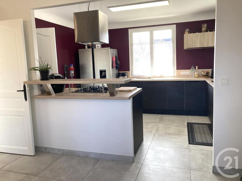 Maison - 145 m² - 6 pièces