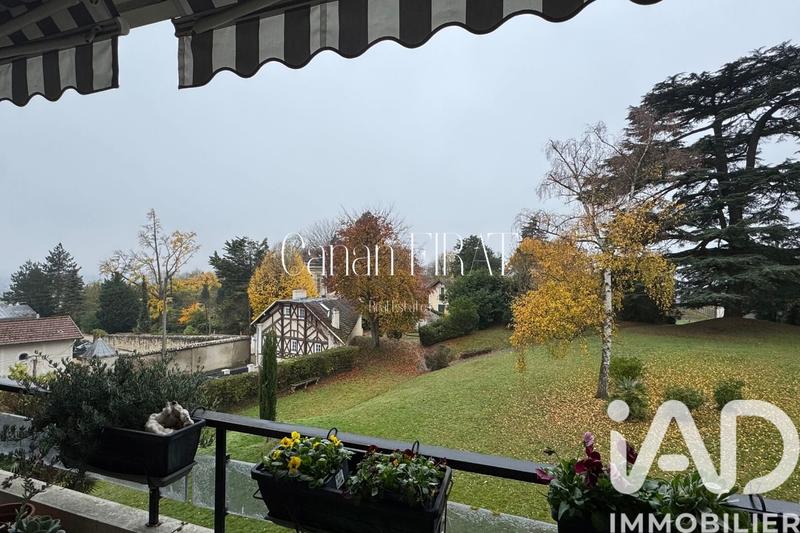 Appartement - 101 m² - 5 pièces