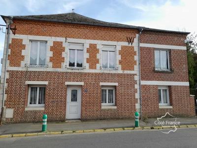 Maison de village - 205 m² - 8 pièces