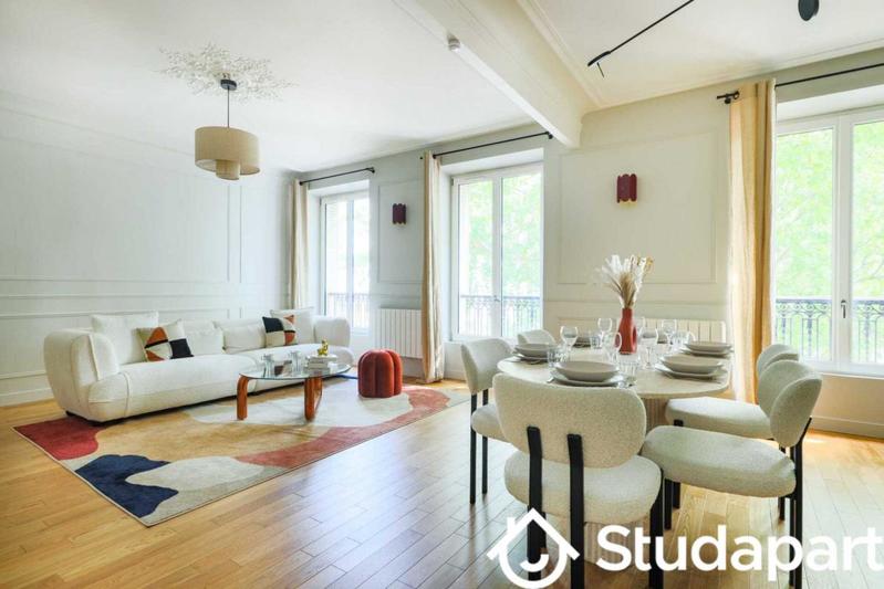 Appartement - 87 m² - 2 pièces