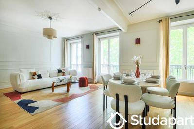 Appartement - 87 m² - 2 pièces