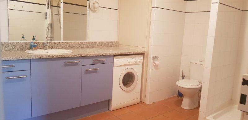 Maison - 350 m² - 12 pièces