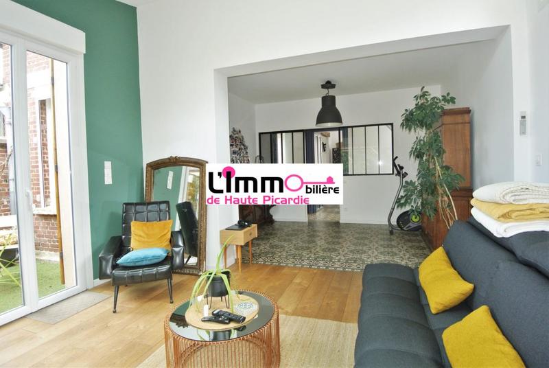 Maison - 95 m² - 4 pièces