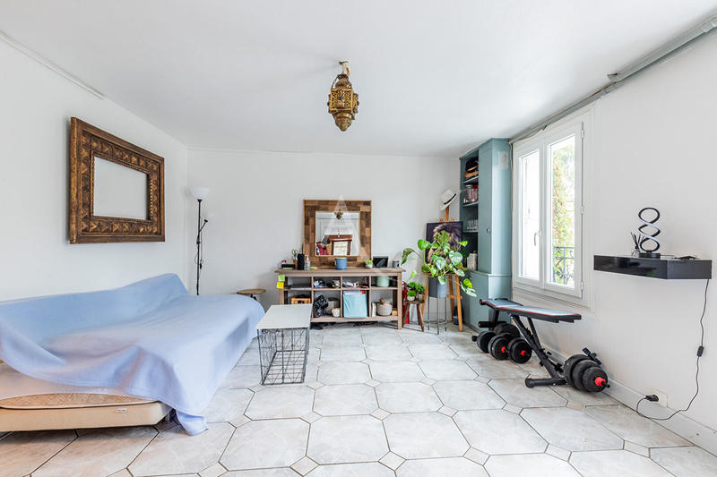 Maison - 100 m² - 5 pièces