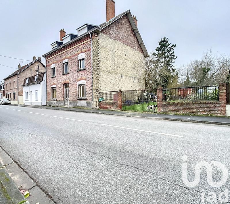 Maison de village - 338 m² - 11 pièces