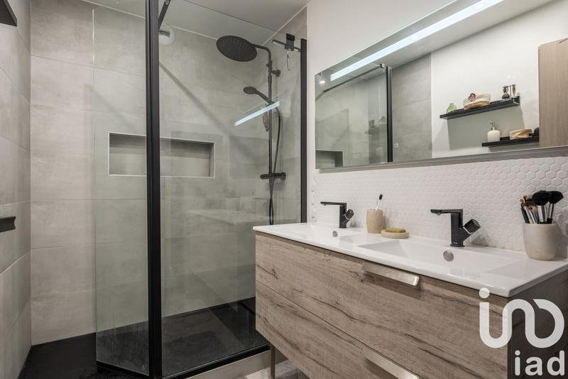 Appartement - 107 m² - 4 pièces