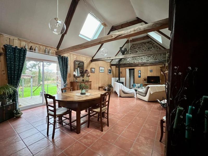 Ferme - 240 m² - 2 pièces