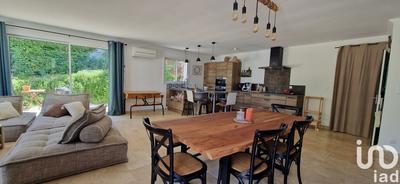 Maison - 117 m² - 4 pièces