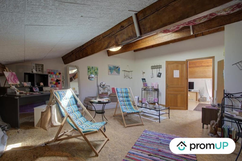 Maison - 170 m² - 6 pièces