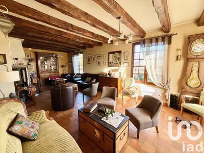 Maison - 220 m² - 8 pièces