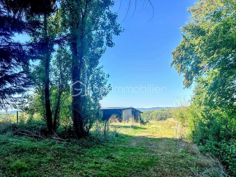 Maison traditionnelle - 148 m² - 8 pièces