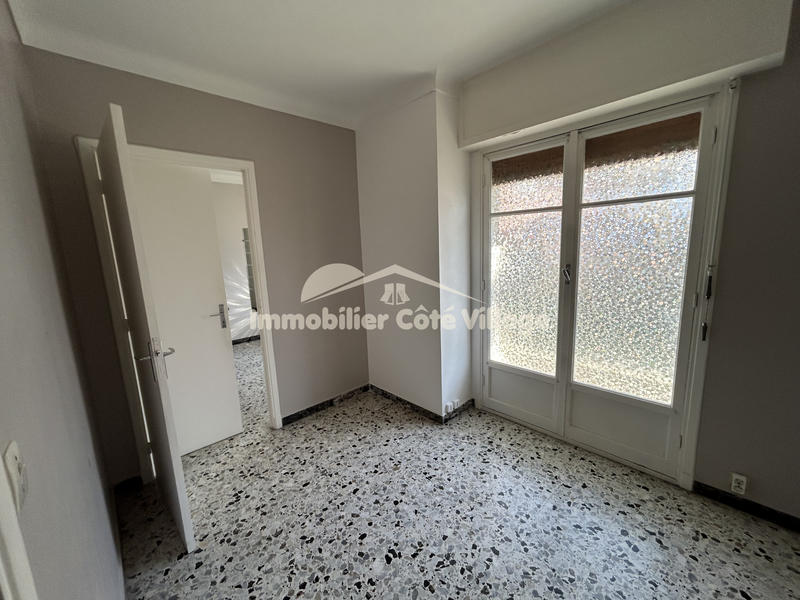 Local commercial - 60 m² - 3 pièces