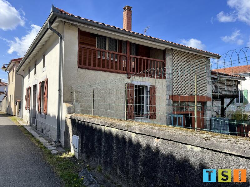 Maison - 97 m² - 3 pièces