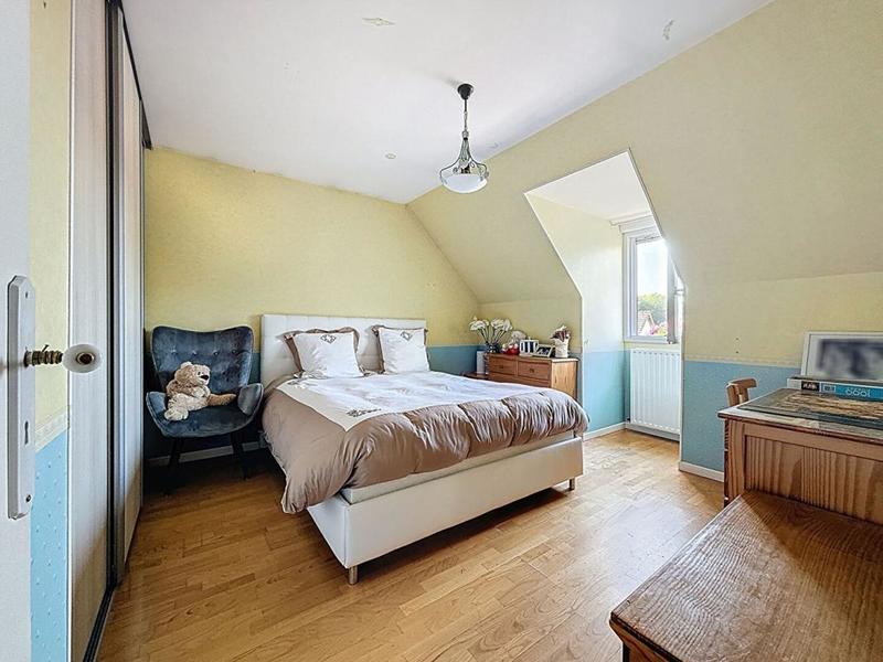 Maison - 177 m² - 6 pièces