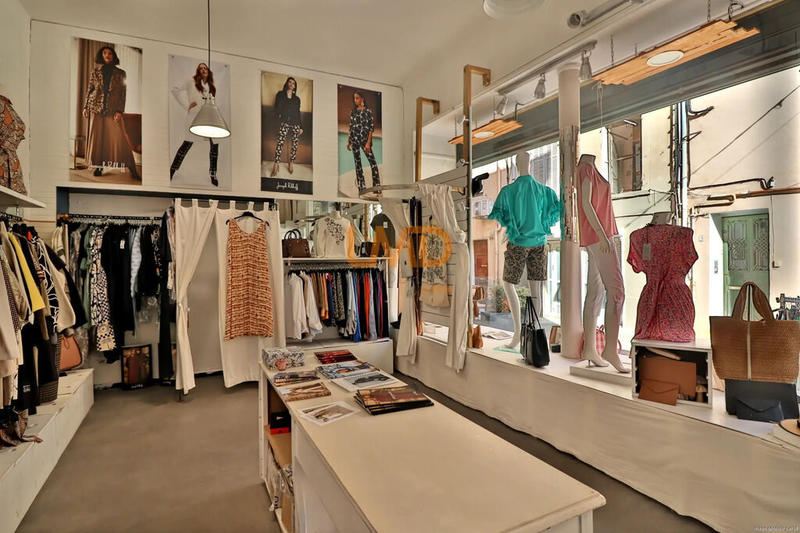 Local commercial - 28 m² - 1 pièce