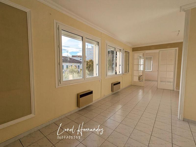 Appartement - 176 m² - 6 pièces