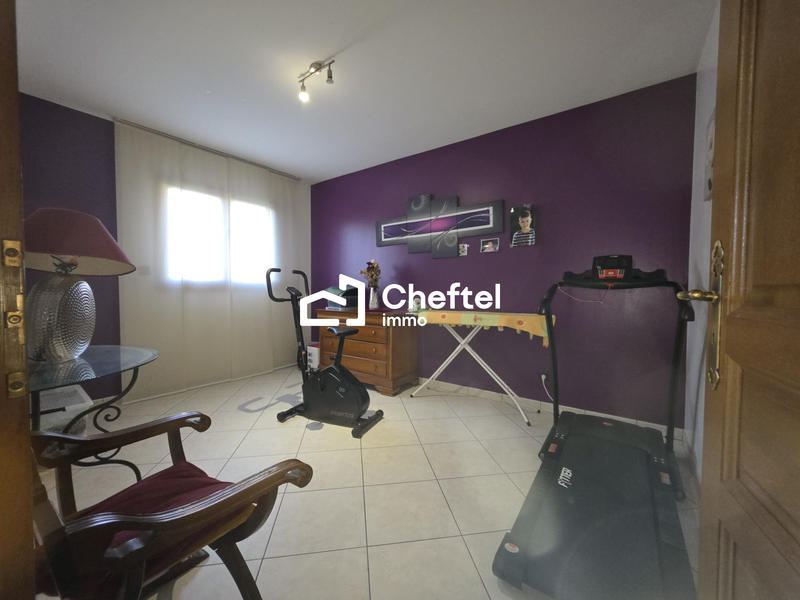 Maison - 197 m² - 6 pièces