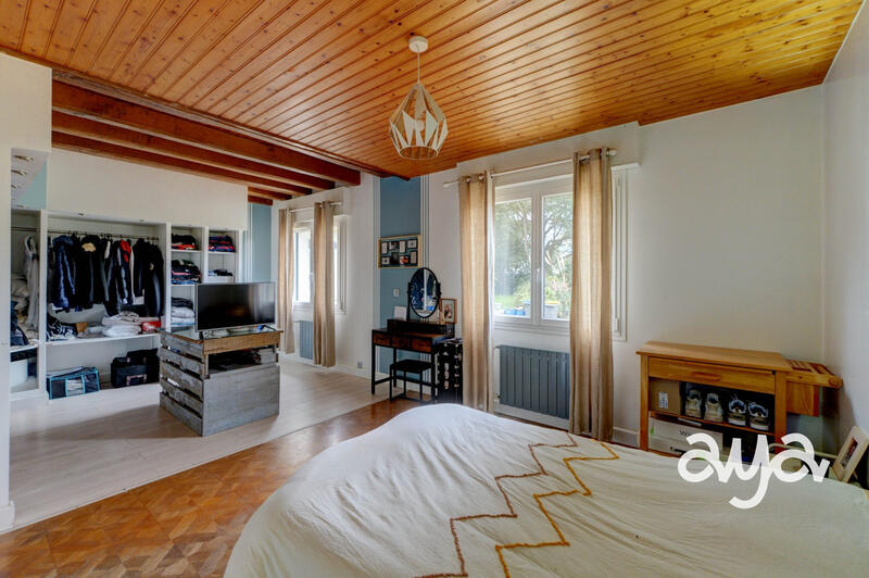 Maison - 157 m² - 5 pièces